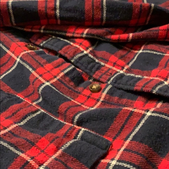 Red and blue flannel - Picture 4 of 4